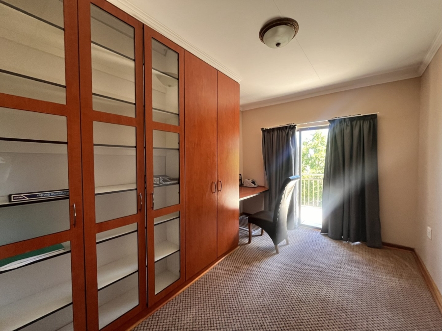 4 Bedroom Property for Sale in Lilyvale Free State